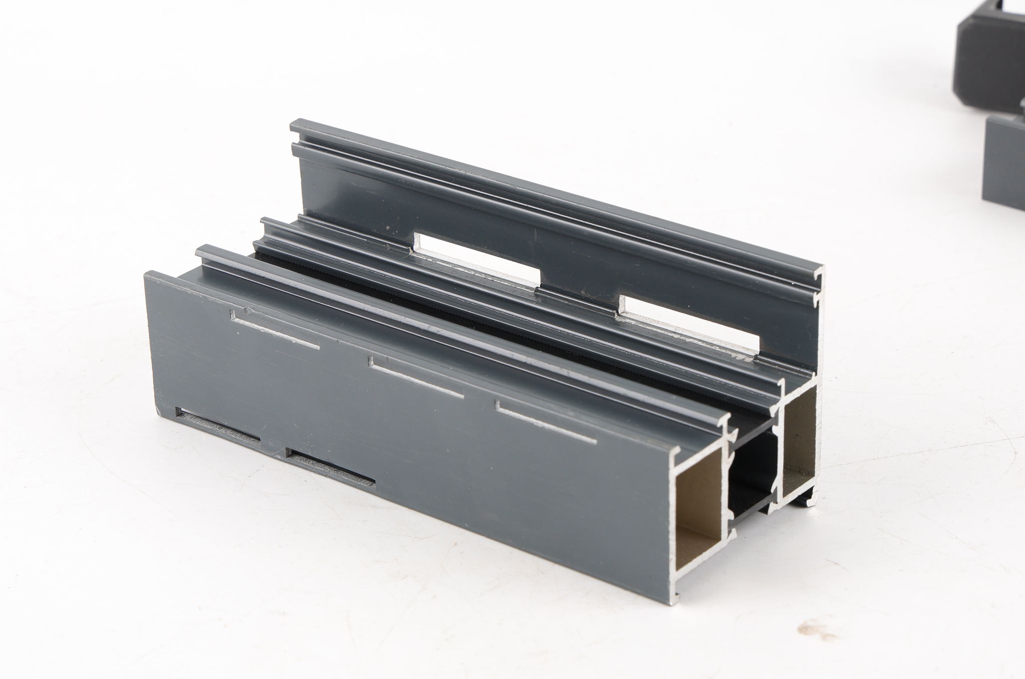 Round hole punching result